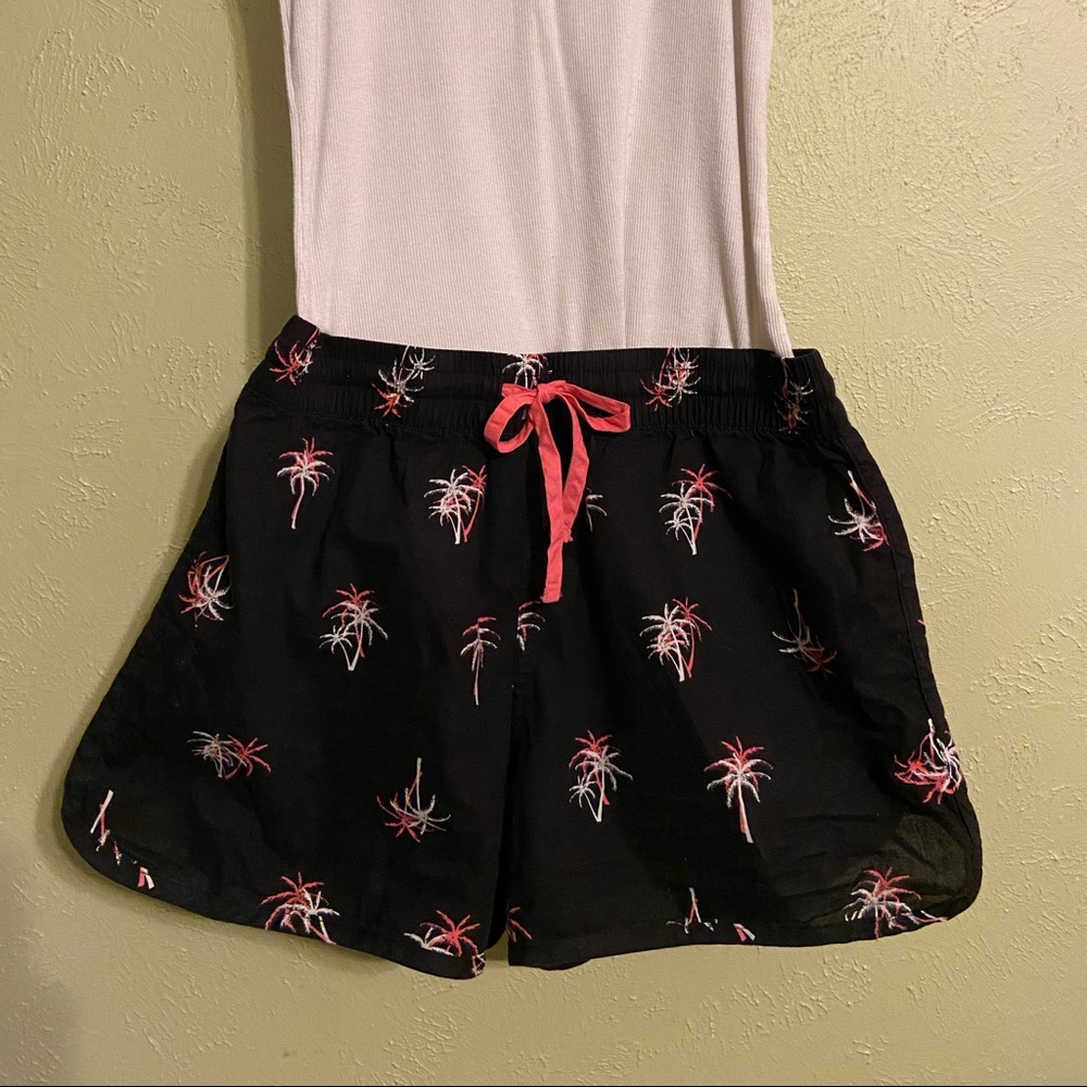 Old Navy shorts